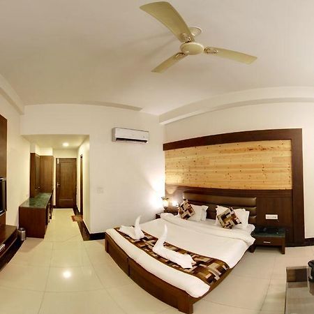 Namaskar Residency Hotel Amritsar Exterior foto