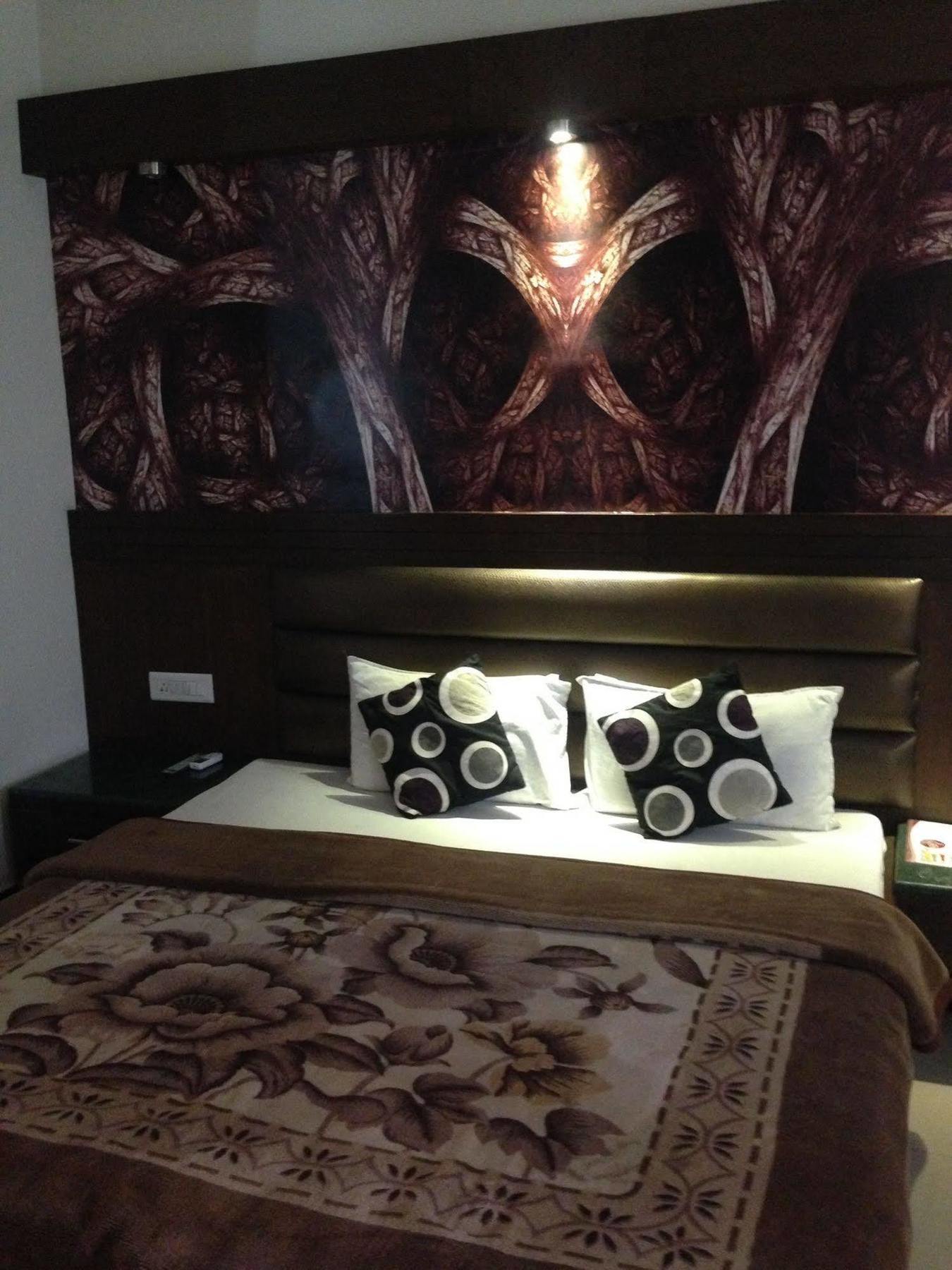 Namaskar Residency Hotel Amritsar Exterior foto