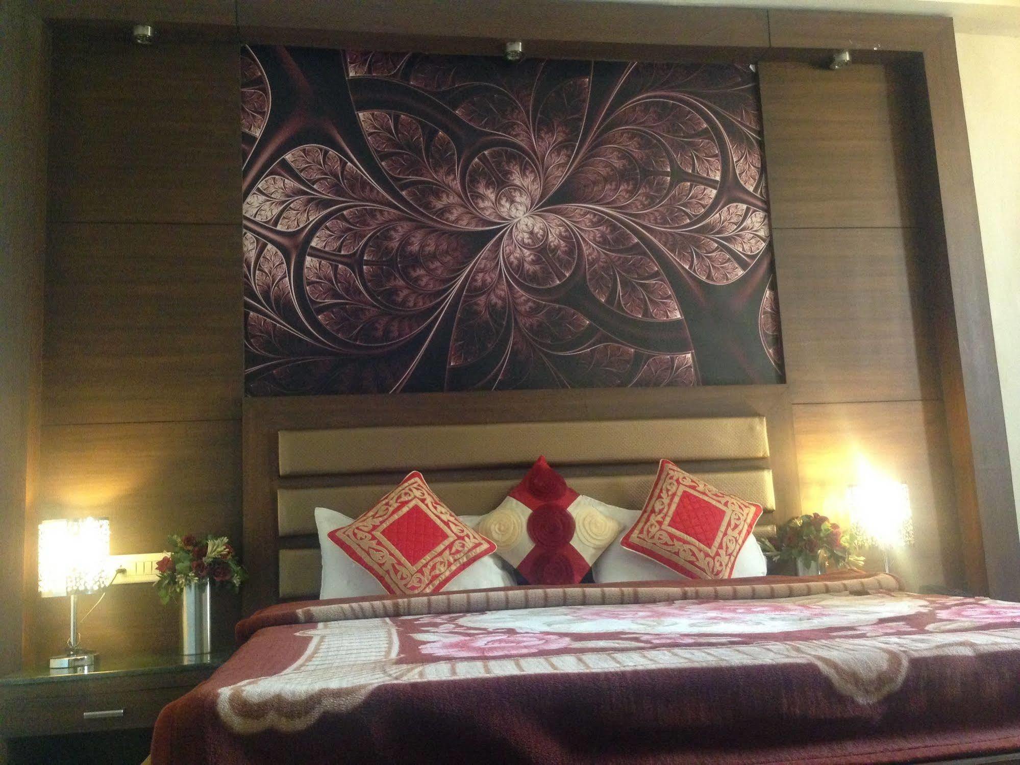 Namaskar Residency Hotel Amritsar Exterior foto